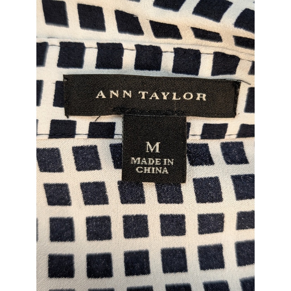 Ann Taylor Womens Medium Black White Geometric Grid Windowpane Button Blouse - Picture 3 of 3